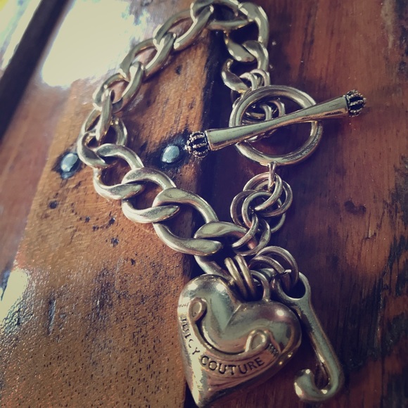 Banner Heart Starter Juicy Couture bracelet ๐ - Picture 1 of 3
